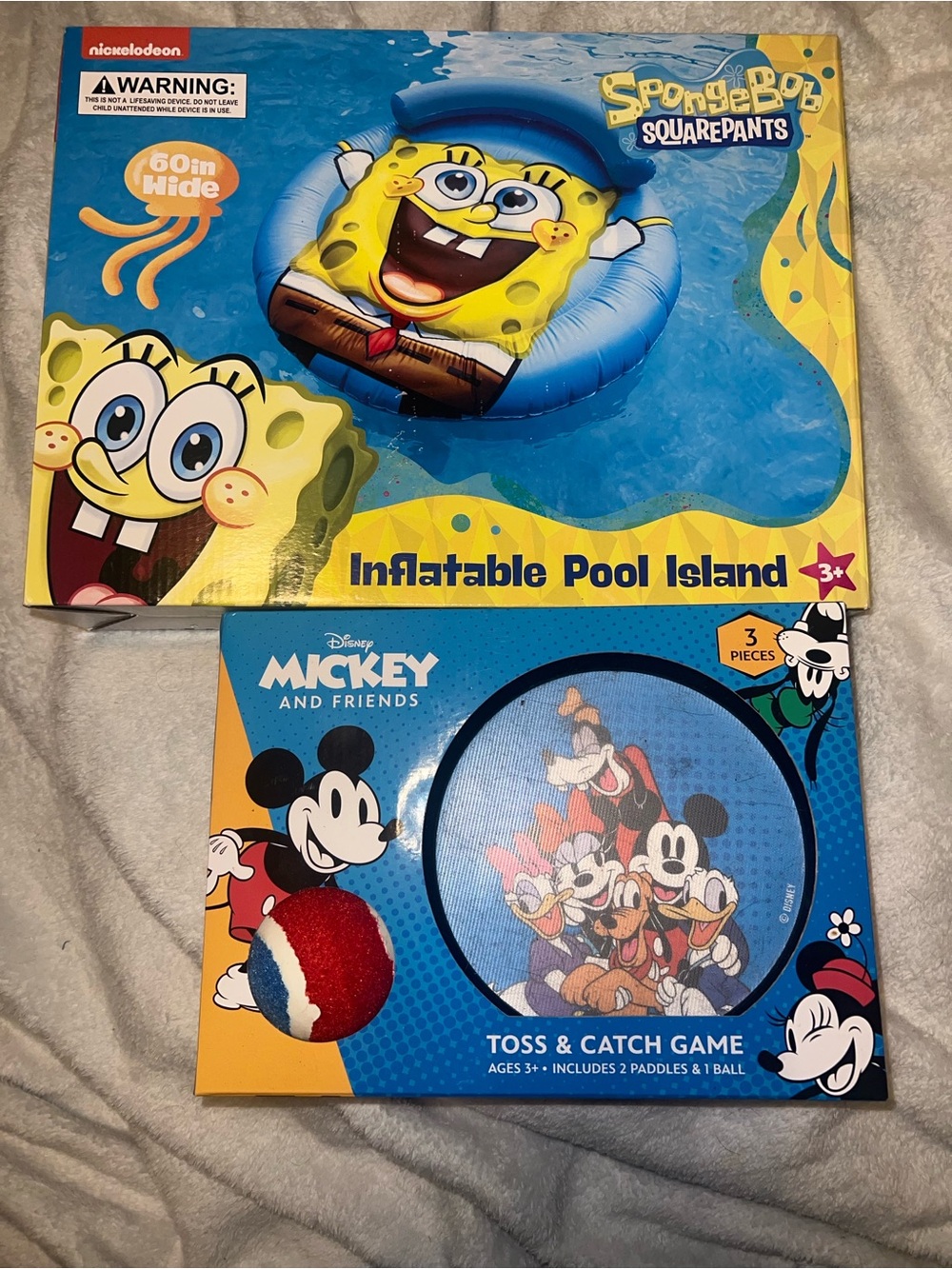 Disney family fun day * SpongeBob pool plus Mickey & friends toss catch game NIB